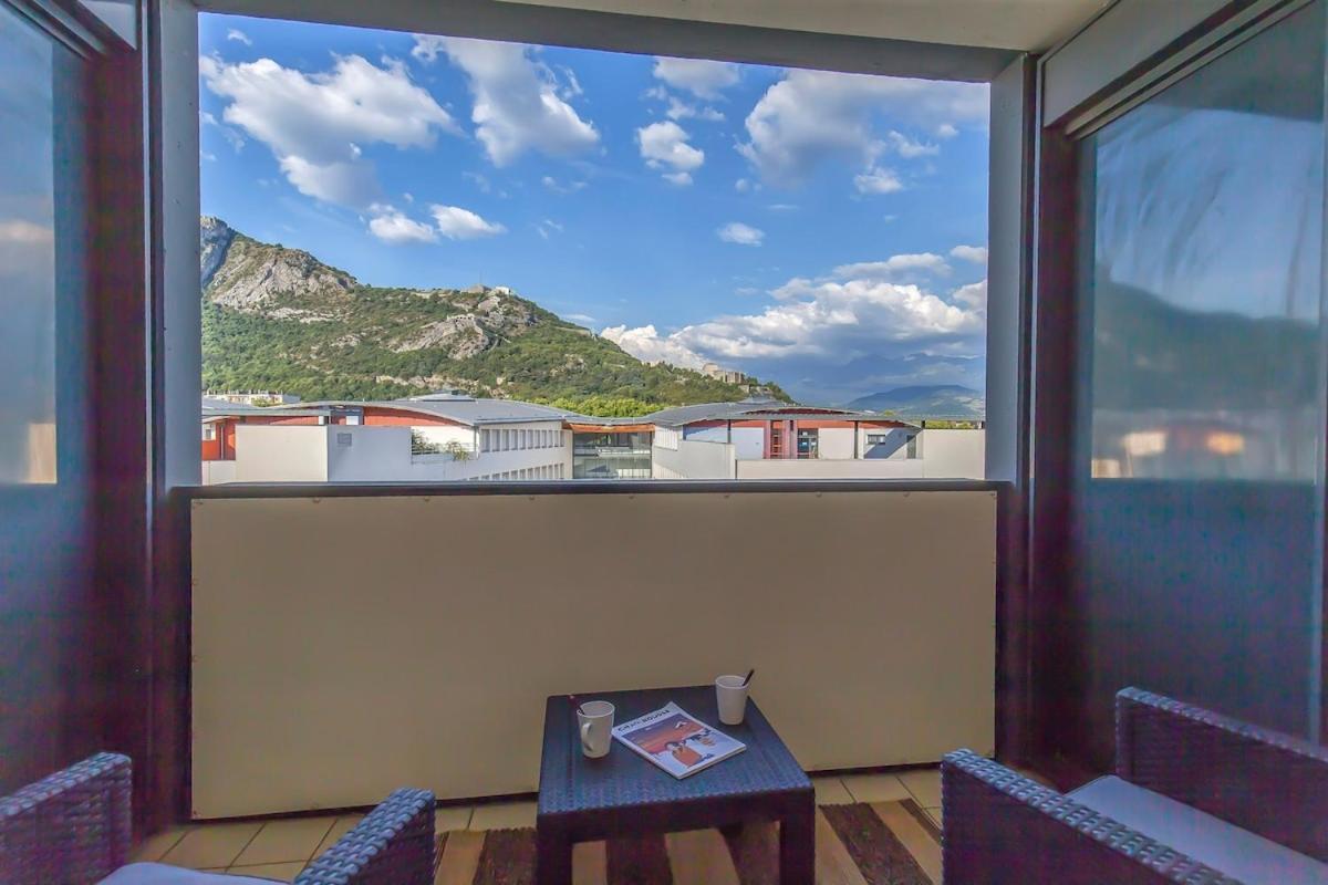 Appartement Standing Europole, garage privé, calme, netflix à Grenoble Extérieur photo